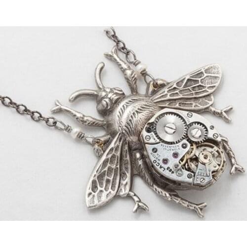 Exquisite Fashion Alloy Mechanical Insect Crab Animal Pendant Necklace Vintage Steampunk Watch Chain Necklaces for Men Jewelry