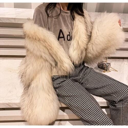 Rf20110 New Design Womens Short Style Knitted Raccoon Fur Jacket Real Fur Crop Top