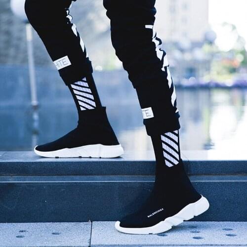 Mens Socks Korean Harajuku Black and White Bar Trendy Socks Street Skateboard Mens Cotton Personality Hip Hop Versatile Socks