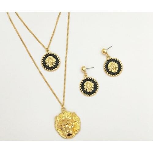 GSOLD Fashionable Multilayer Exaggerated Black Enamal Lion Head Pendant Necklace Geometric Metal Animal Necklace Women Jewelry