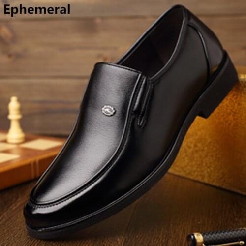 Mens Dress Shoes For Business Round Toe Cow Split Leather Breathable Loafers Spring Luxury Brand Shoes Black Plus Sizes 38-48