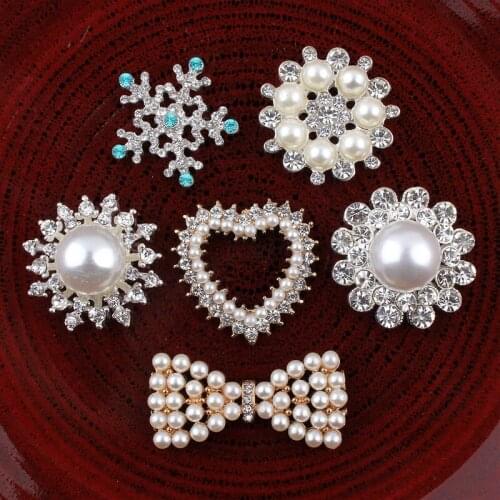 30PCS Handmade Vintage Metal Decorative Buttons Crystal Pearl Flower Center Alloy Flatback Rhinestone Buttons Craft Supplies