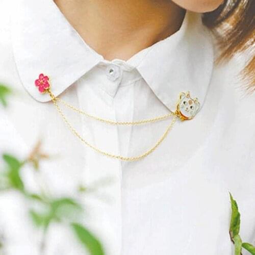 Cute Girls Enamel Little Cat Cherry Flower Brooch Women Tassel Chain Kitty Pins Fashion Jewelry Party Gifts Costume Accessories