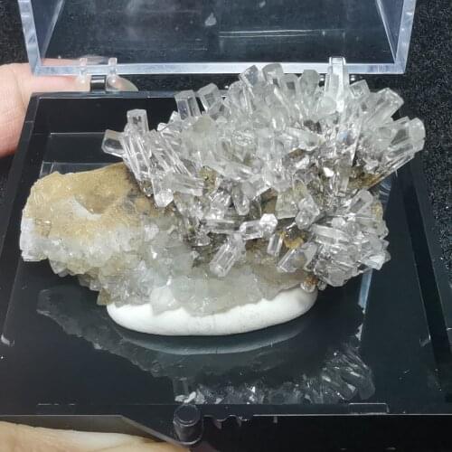 Natural columnar Aurora calcite and crystal mineral halo healing geology teaching home decoration collection jewelry (send box)