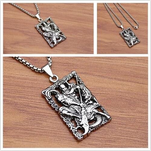 Symbol of Devotion Chinese God of War Guan Yu Pendant Necklace Metal Hollow Guangong With His Weapon Necklace 2019 Men Jewelry