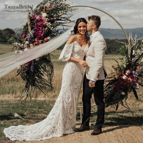 Unique Lace Luxury Wedding Dresses Mermaid V-Neck Bohemian Beach Bridal Gowns DW305