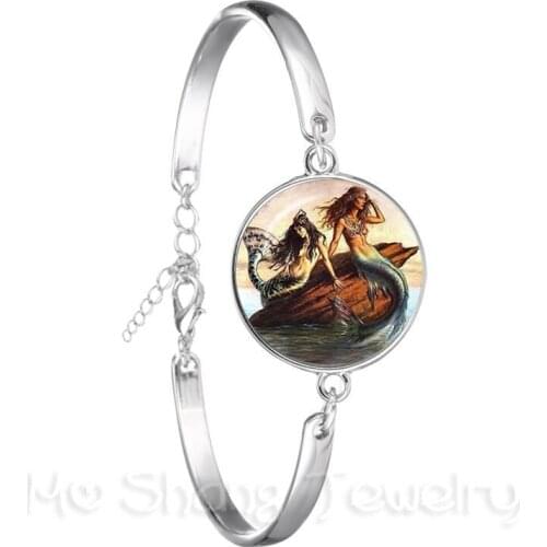 Mermaid Pattern Bracelet New Classic Round Glass Mermaid Murano 18mm Glass Dome Silver Plated Bangle For Women Gift
