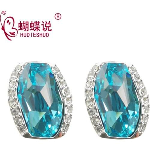 Vintage Crystal Stud Earrings for Elegant Women Luxury Earrings Wedding Jewelry