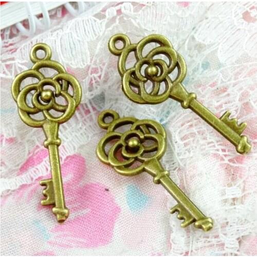 80pcs 27*11MM Antique Bronze Plated Zinc Alloy Metal key Charms Pendants Diy Jewelry Accessories