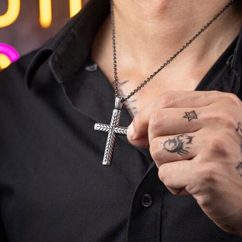 New trendy jewelry 316 stainless steel iron cross necklaces cool antique color christian cross necklaces