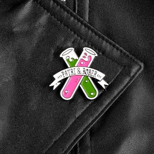 Double Test tube pins Brooches Patri Boer Medical instruments jewelry Doctor Medical school jewelry Gifts Men women brooches