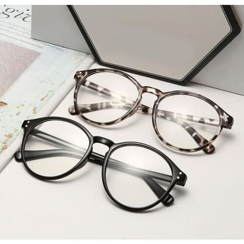 Anti Blue Light Glasses Women Vintage Leopard Computer Reading Glasses Round Eyeglass Clear Lens Unisex Black Eye Glasses Frames