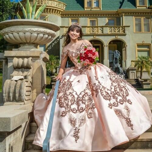 Rose Gold Spaghetti Strap Sequined Appliques Ball Gown Quinceanera Dresses V-Neck Short Sleeve Sweet 16 Dress Prom Party Dress