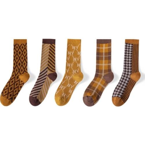 3 Pairs Vintage Women Socks Cotton Autumn Winter Long Designer Socks Set Harajuku Street Style Casual All-Match Chausette Femme