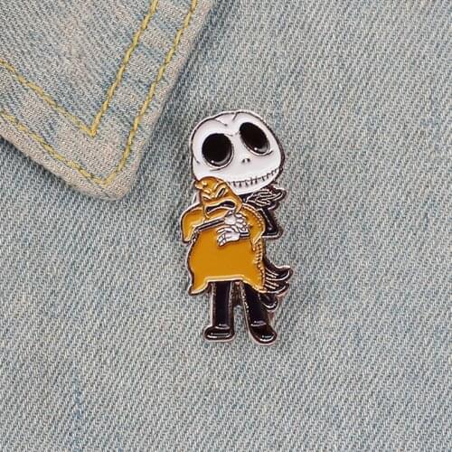 Cartoon Jack Skellington Christmas Eve Halloween Skeleton Brooches Jewelry Movie Skulll Lapel Enamel Pins Accessories