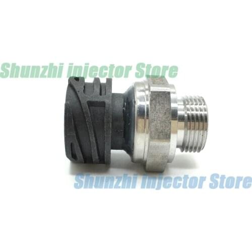 Fuel Oil Pressure Sensor Switch Transducer For Renault TRUCK Diesel Midlum 22899626