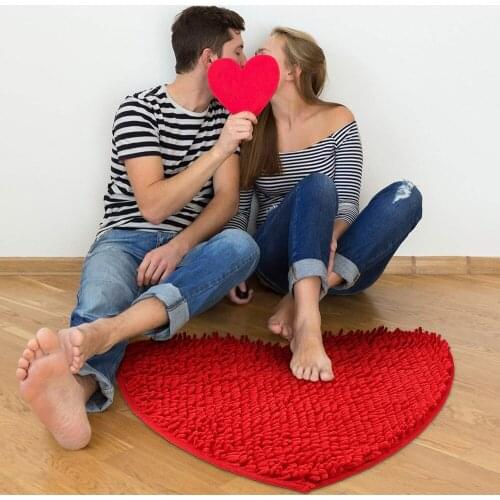 Non-Slip Heart Shaped Rug for Valentines Day Home Decoration Floor Mat Carpet for Entrance Wedding Party EIG88