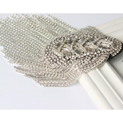 Unisex Punk Fringe Shoulder Board Badge Glitter Rhinestone Tassels Chain Epaulet