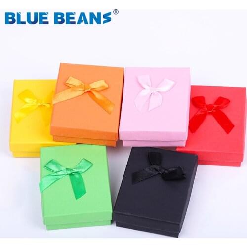 2020 New Square box jewelry organizer Shiny box Engagement Ring For Earrings Necklace Bracelet Display Bow paper Box Gift Holder