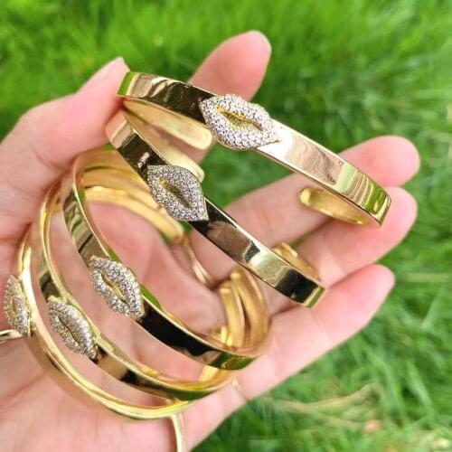 3Pcs Gold Metal open cz mouth shape bangle wide flat sexy lips charm bracelet bangle design simple jewelry pulsera fashion
