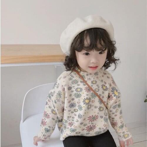 2021 autumn and winter new Korean girls' retro flower Sweater Girls baby print Pullover round neck knitted sweater