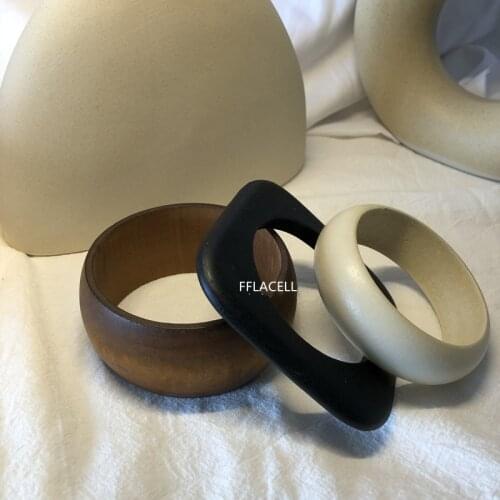 2021 Vintage Wooden Multicolor Resin Acrylic Geometric Irregular Square Round Bangle Simple Style Bracelet For Women Jewelery