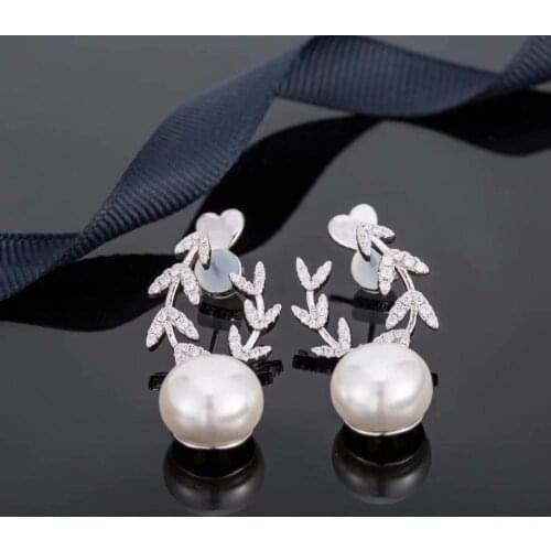 925 Sterling Silver Ornaments Pearl Super Fairy Flower Earrings Asymmetric Stud Earring Female Jewelry