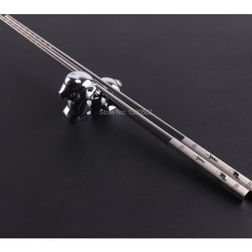 1 pair chopsticks +1 Pcs Chopstick holder Chinese Style Sheep stainless steel Sushi Food Chop Sticks Tableware Gift for friend