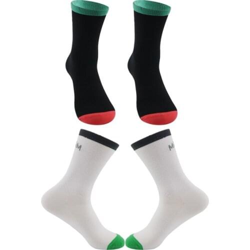 4 Pairs Men in Tube Fashion Multicolor Sports Anti Slip Socks Training Socks Lined with Ankle Socks