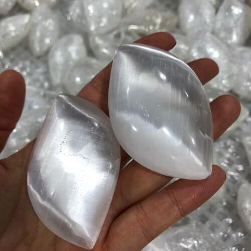 7cm High-quality natural white selenite opal play with polished gypsum Diamond play gemstone healing gypsum