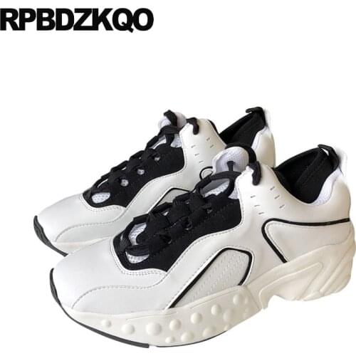 Flats Thick Sole Muffin Black And White Designer Spring Autumn Sneakers Elevator Creepers Platform Shoes Women Trainers Lace Up