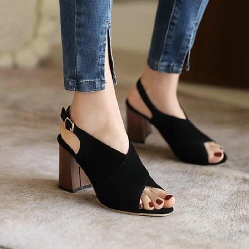 Sianie Tianie 2021 Faux Suede Peep Toe Sexy Lady Slingback Shoes Big Size 33-44 Wooden Block High Heels Party Women Sandals