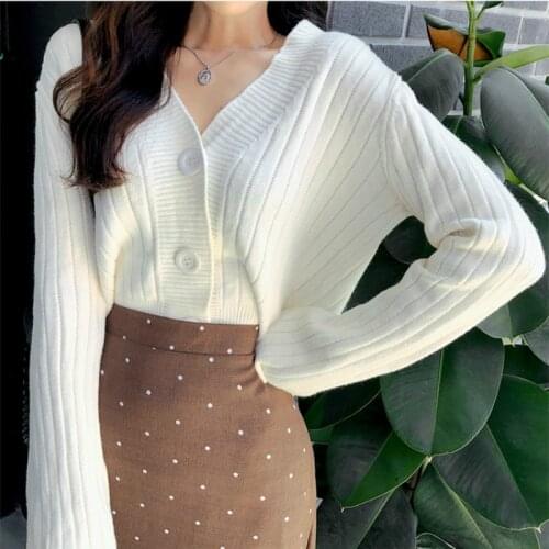 Women Short Winter Sweater Knitted Tops with Buttons Cardigan Coat V-neck Sexy Plus Size Sueter Mujer Pull Femme Hiver
