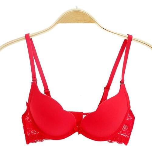 Sexy Push Up Bra One-piece Seamless Bra Women Push Up Bra Invisible Underwire Lace Sexy Brassiere 3/4 Cup Padded Minimizer