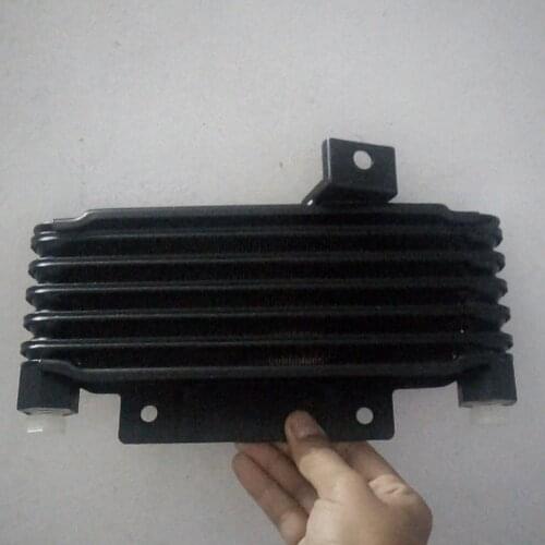 Parts OE No MB033779 for Mitsubishi PAJERO V33 V43 MONTERO engine oil cooler