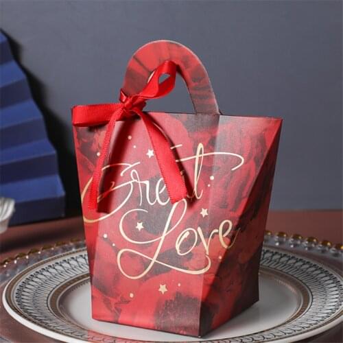 20 Pcs Portable Type Candy Box Wedding Supplies Holiday Gift Box Engagement Candy Box Bag Manual Folding Wedding Candy Bag