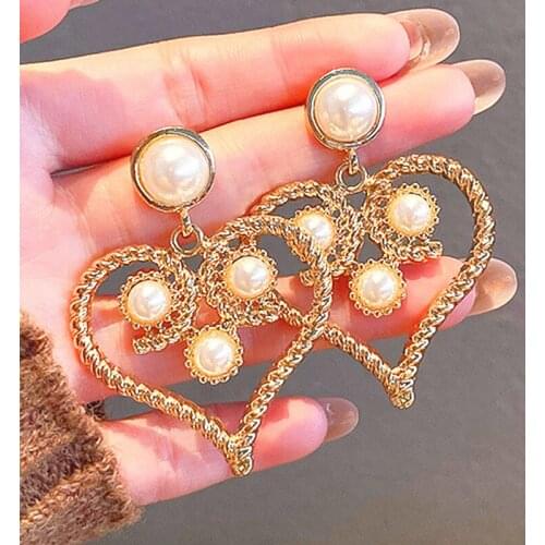 Elegant Gold Color Statement Earrings Hollow Heart-shaped Women Dangler Unique Retro Eardrop Fashion Vintage Earings Jewelry