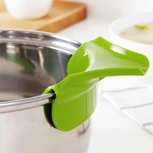 Silicone Folding Telescopic Suspension Funnel Creative Liquid Dispensing Mini Funnel Household Liquid Dispensing Kitchen Tools