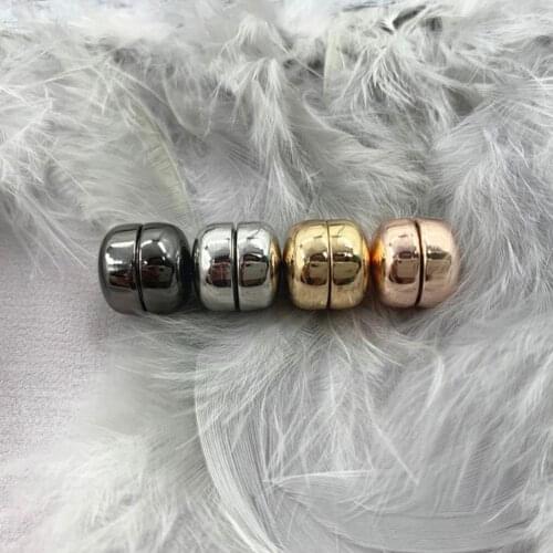 1Pcs Strong Magnetic Brooch For Women Men Brooches No Hole Magnet Clothes Clip Pins Shawl Hijab Muslim Silk Scarf Buckle Jewelry