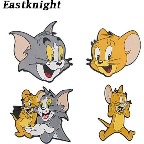 K650 Cartoon Cat and Mouse Cute Metal Enamel Pin and Brooches Backpack/Bags Badge Denim Brooch Collar Jewelry Gifts 1pcs