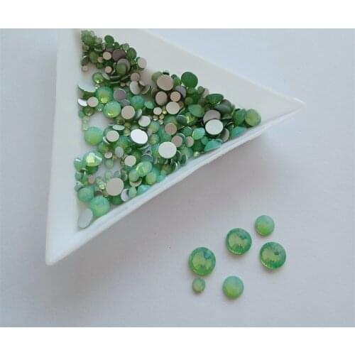 Green Opal Nail Art Rhinestones ss3 ss4 ss5 ss6 ss8 ss10 ss12 ss16 ss20 ss30 ss34 Glass/ Crystal Non HotFix Nail Art Decoration