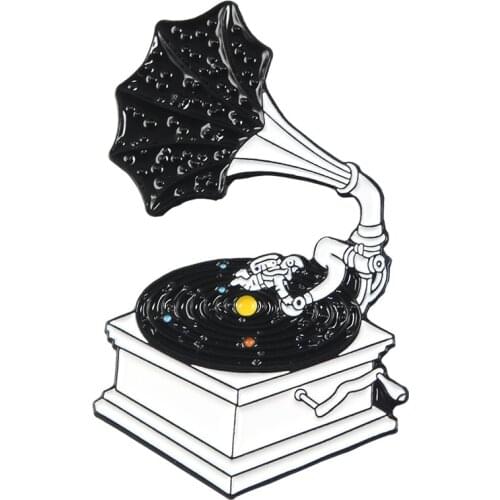 Cosmic Phonograph Brooch For Backpacks Enamel Alloy Shirt Pins Metal Broche for Women Badge Pines Brooches Jewelry Accessories