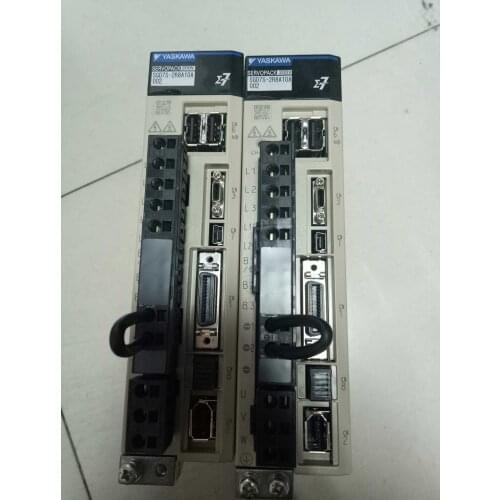 SGD7S-2R8A10A , servo driver , used in good condition . 80% appearance new , good working , free shipping
