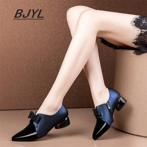 Deep Mouth Thick Heel Single Shoes Womens Mid-heel 2021 Spring and Autumn Pointed Toe Bow Low-heeled Large Size Womens Shoes