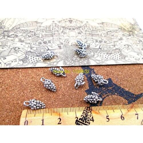 150pcs-- 13*8mm Antique Silver 3D mini a bunch of grapes Vintage one side Charms Pendants