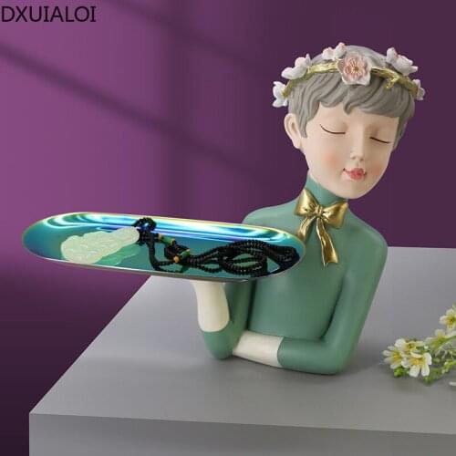 Nordic Creative Resin Crafts Figure sculpture Living Room Entrance Key Jewelry Storage Decoration Fruit Tray Home Decoration