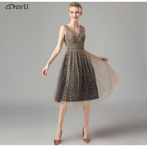 Gold Tulle Evening Dress Sexy V-neck Princess Dress Celebrate Party Dress Pleated A-Line Prom Dress Vestido de Fiesta WS-7563