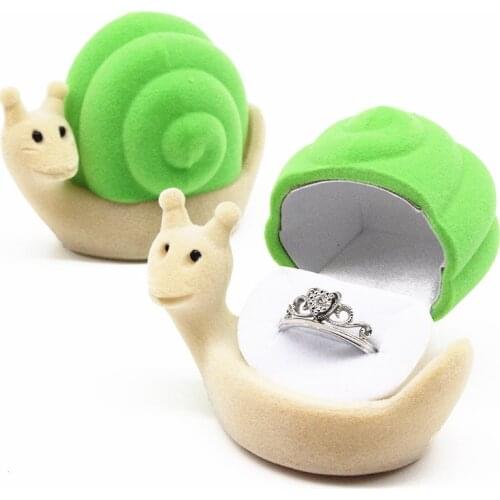 HOSENG 10Pcs Creative Cartoon Green Snail Ring Box Holiday Event Party Gift Case Women Earring Luxury Jewelry Packaging HS_854