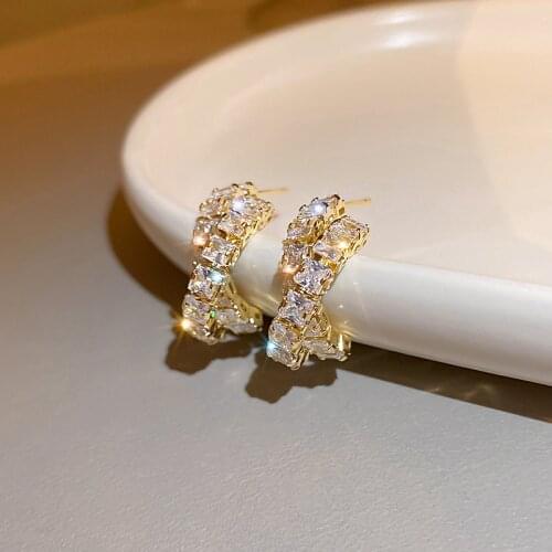 2021 New Korean Fashion Sparkling Zircon Inlaid Cross Stud Earrings for Women Geometric Half Circle Earrings Party Jewelry