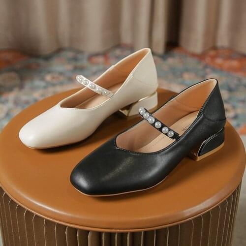 New Women Fashion Square Low Heel 3cm High Heels Elegant Pearl Rhinestone Buckle Soft Leather Party Dress Shoes Pumps Flat Shoes